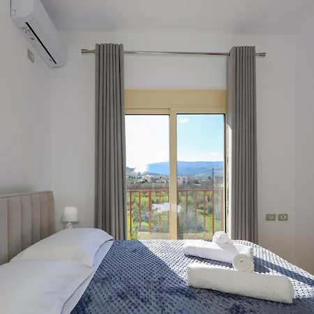 Villa Petro *