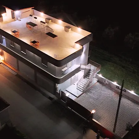 Petro Villa